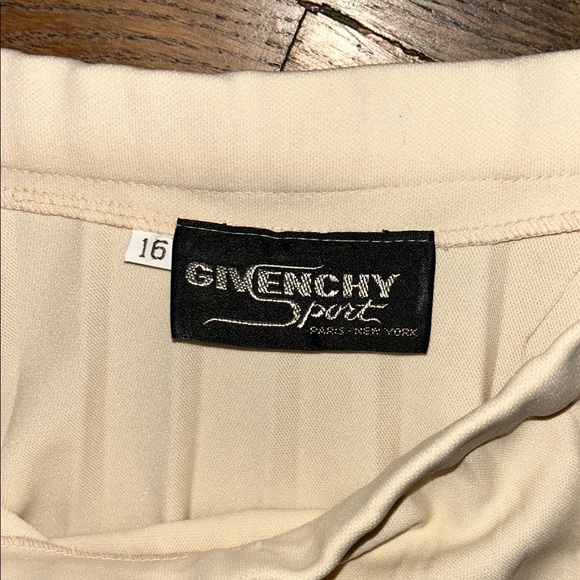 Vintage Beige Givenchy Pleated Skirt - Picture 4 of 5